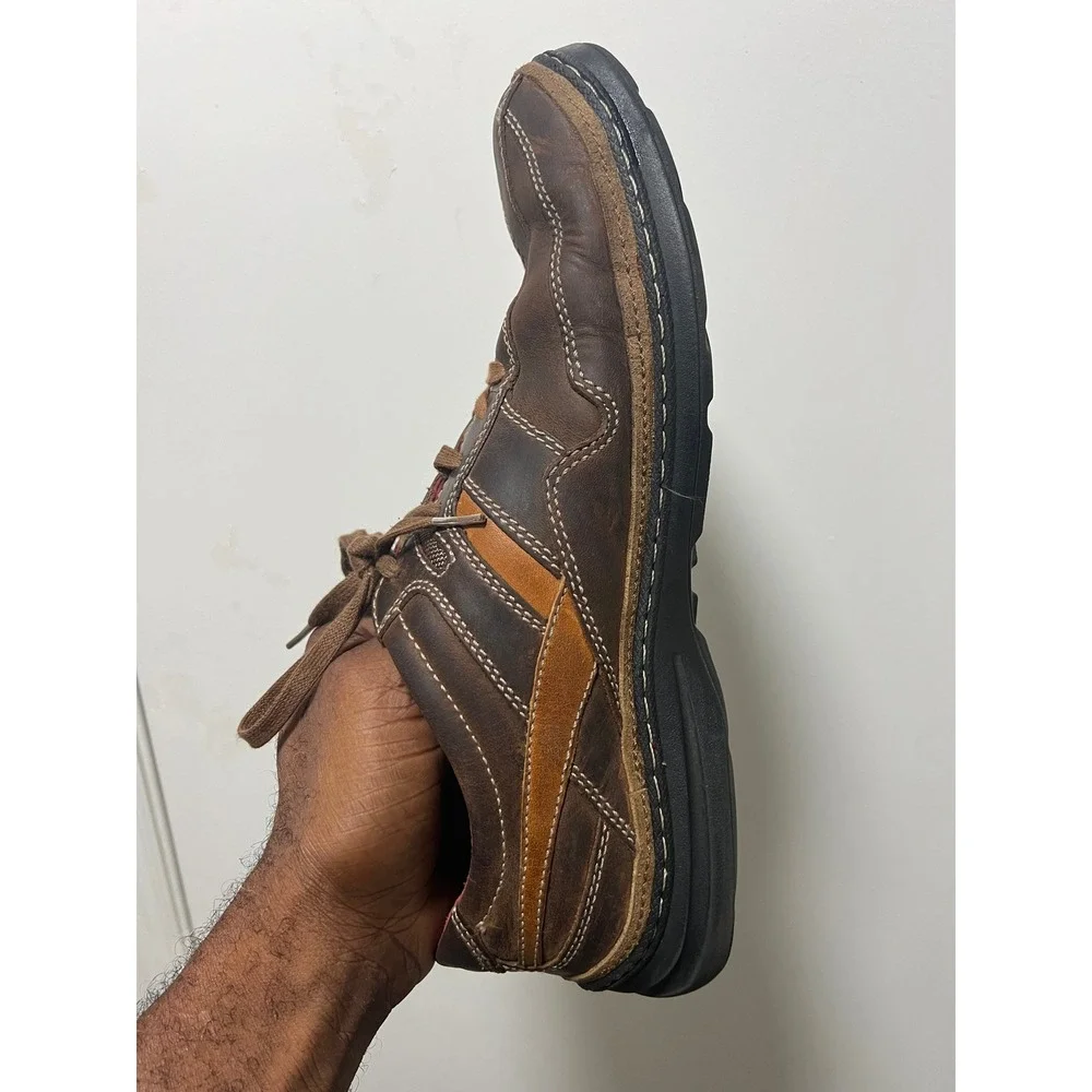Clarks Men 10.5 M Brown Leather Walking Shoes 78133 Y2K Era 2007
